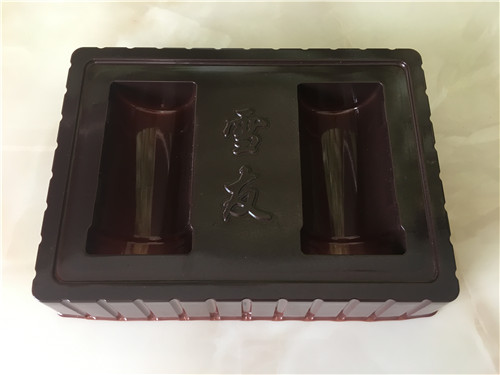 吸塑托盤包裝可以用在各個(gè)方面高檔大氣